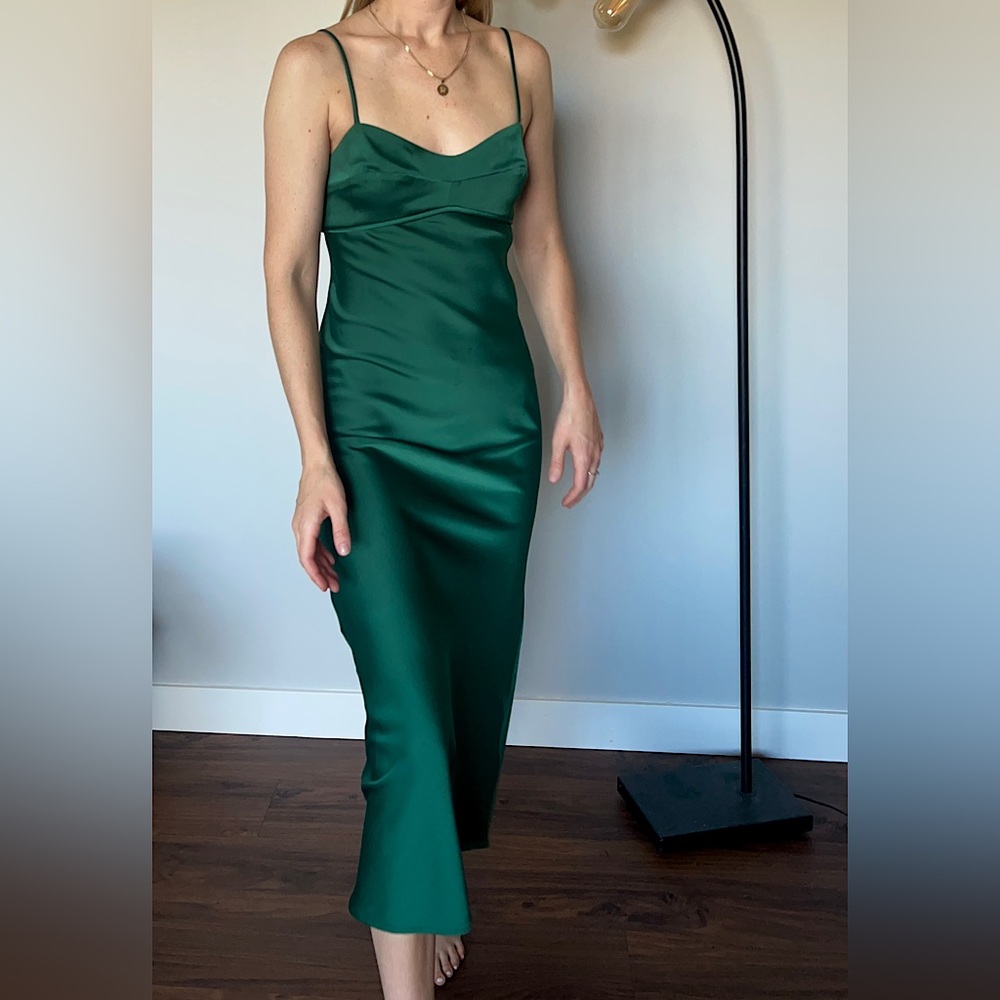 Beautiful emerald satin slip dress with tailored chest detail ✨